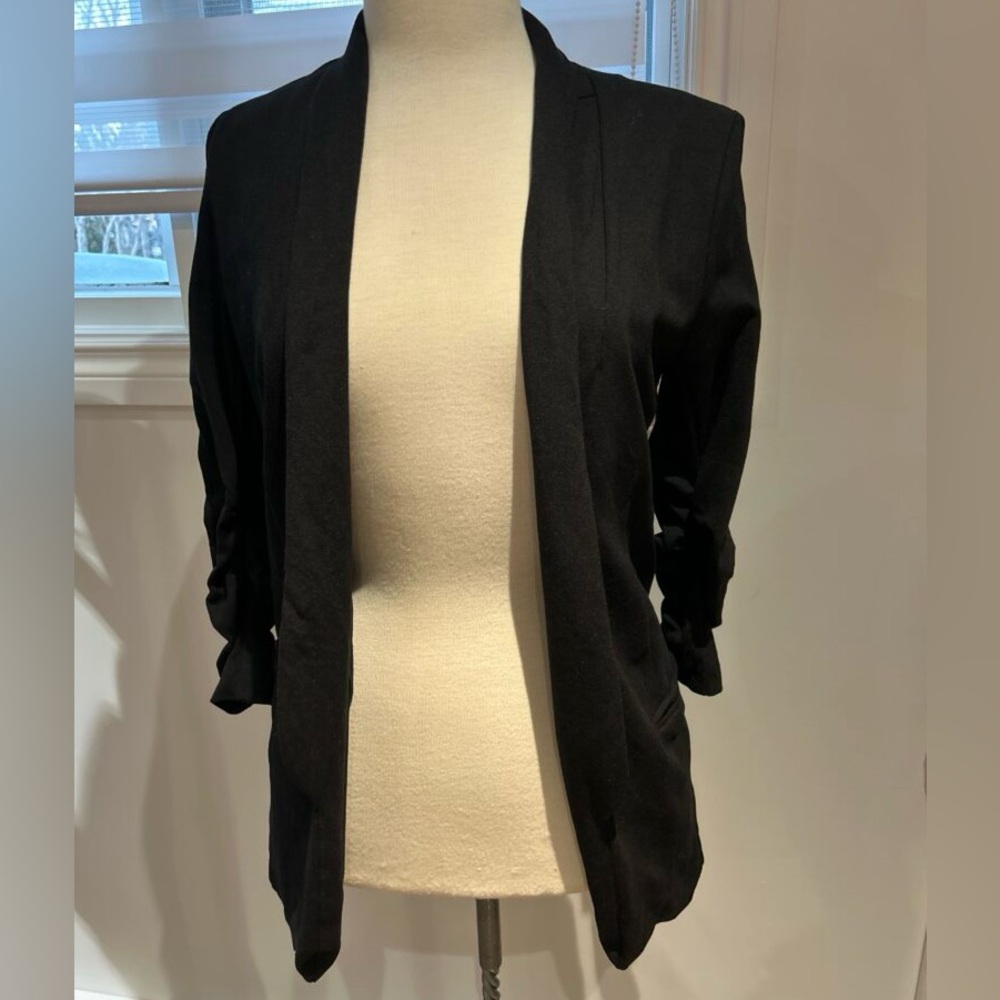 Simons Black Blazer with 3/4 Sleeves